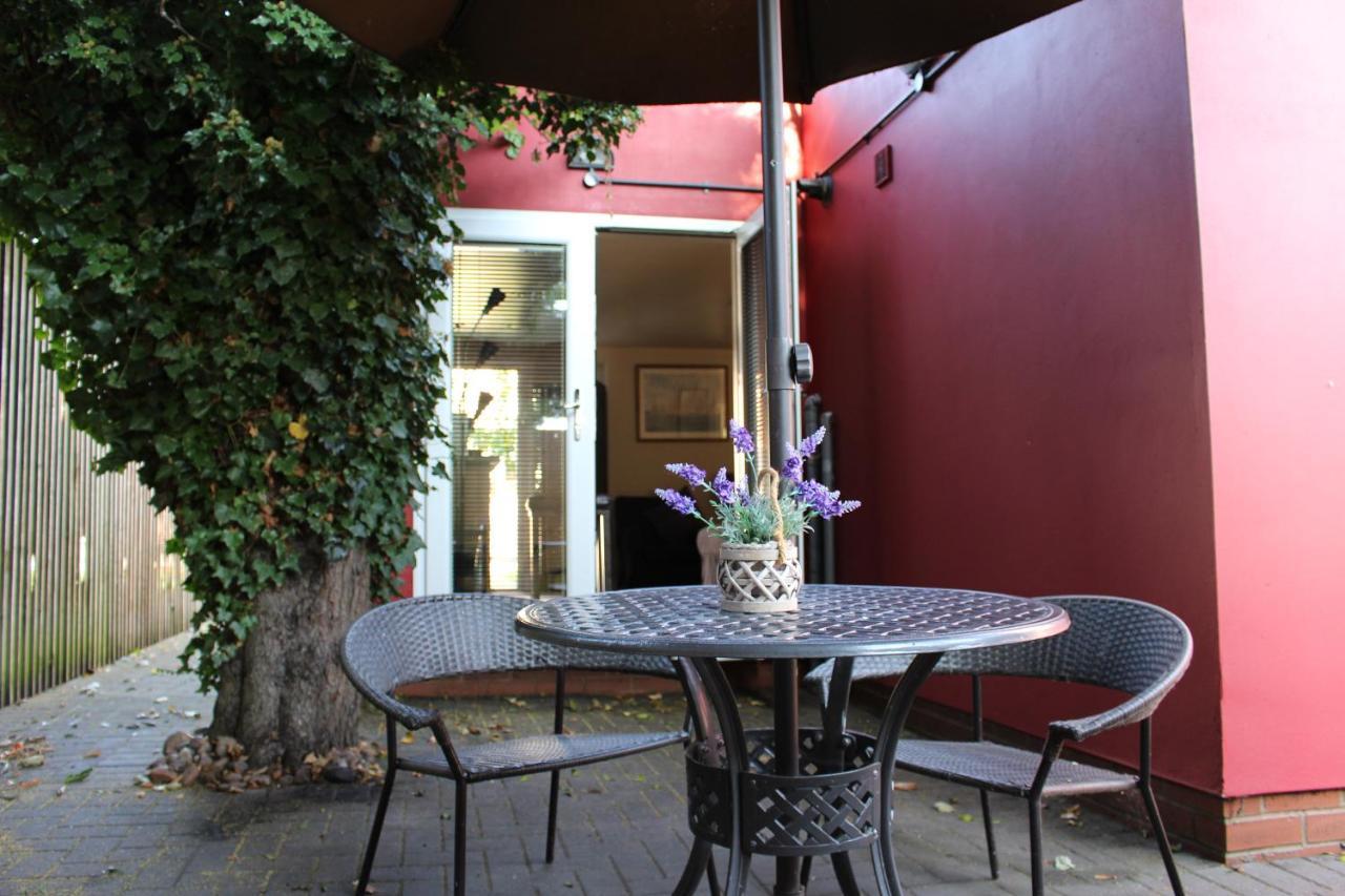 No. 82 B&B Stratford-upon-Avon Exterior photo